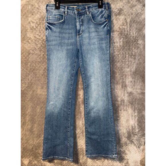 ❌Anthropologie Pilcro Demilune Boot Cut Medium Wash non distressed Jeans Size 29 - Picture 1 of 10